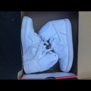 Nike high tops (size 6)